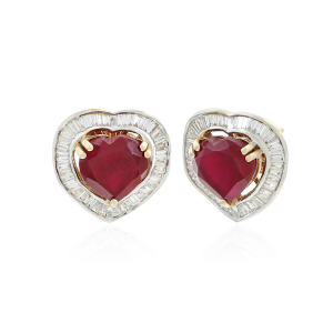  A Red Stone Heart with Diamond Studs