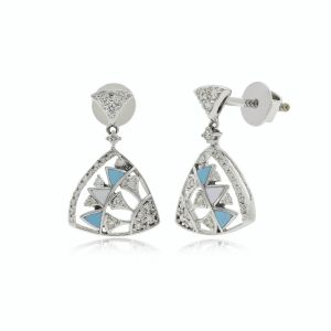 The Traditional Earring in Diamonds and Enamel